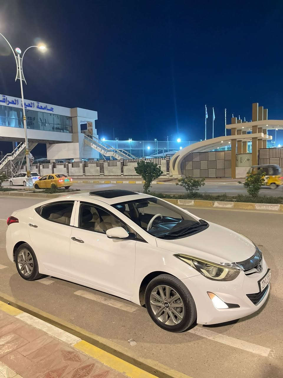 السلام عليكم..
النترا ٢٠١٥
وارد خليجي. كفاله عامه ضربه وتبديل وصبغ ما عده نص جاملغ خلفي فقط صبغ. مكينه كير حداديه. تبريد تخم  تاير كله جديد 
بسمي وقم ذي قار  مشروع وطني تحويل بيومه 
 ما نقصه شي جاهزه. ولسياره احلا من صور 
 مكاني ناصريه. مركز 
فول موصفات 
  السعر ١٢٩  شراي تصل 
ما متواجد ع فيس  
واتساب موجد 
 اتصال.                ***********
