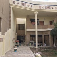 بيت للبيع في البنوك دار للبيع مساحه 255 متر واجه 9 نزال30 غرف نوم 4 حم...