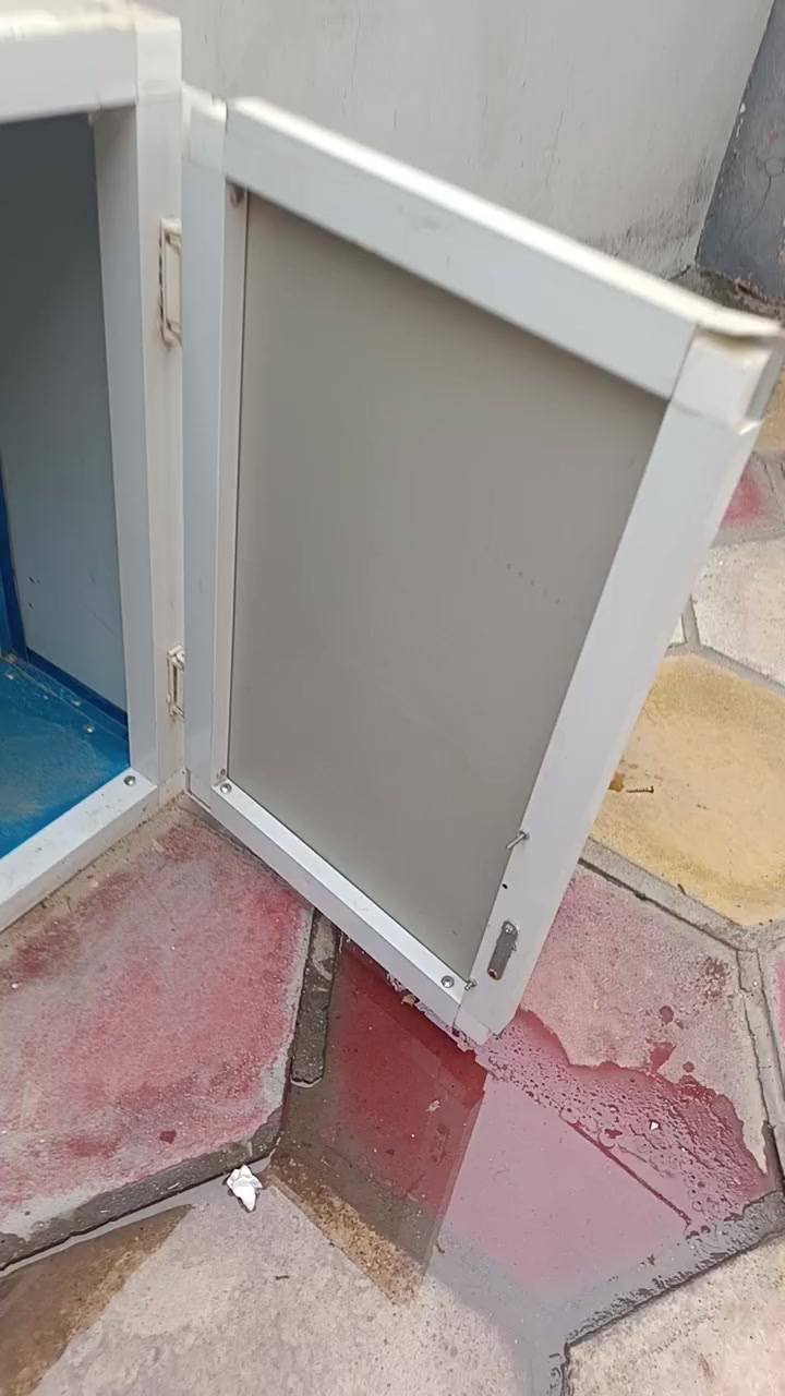 كاونتر تزكام أخو الجديد بعد الجيس بي المكان كوفه متكون من 3قطع


**إذا كنت صاحب هذا الإعلان وتريد حذفه لأي سبب، رجاءا أرسل رسالة إلى الدعم الفني**