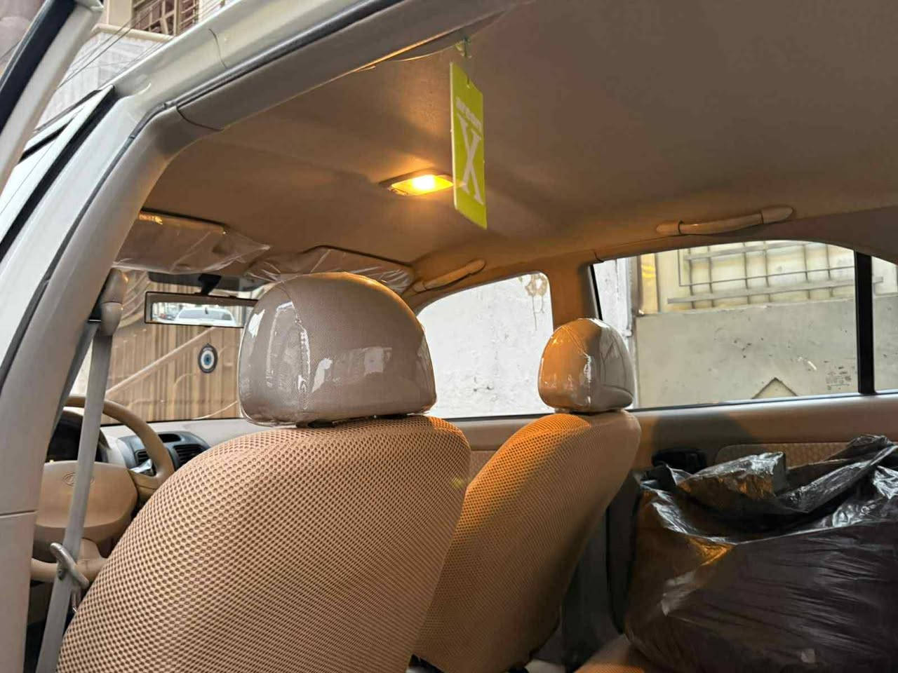 السلام عليكم شباب هونداي فيرنا موديل 2011 لا ضرب ه ولا تبديل سياره جير مكينه مقفولات تخم تاير جديد كير اوتوماتيك السعر 80 وبي مجال بغداد حي القاهره رقم ***********
