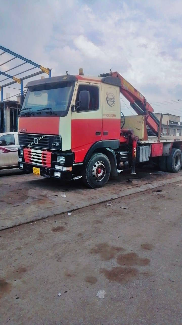 السلام عليكم فالفو للبيع موديل 2001 جهاز بافنگر 7 طن رقم سليمانيه سنويه جديده سياره كفاله ***********
