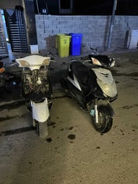 حبايب سكانس ثنين وحده نوزل ووحده كابريتر ثنينهن مكاينهن شغالات وناعمات...