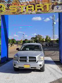 عندي دوج داكوتا موديل 2006محرك 3700كير عادي بيكب إب دبل قمارة باب عريض...