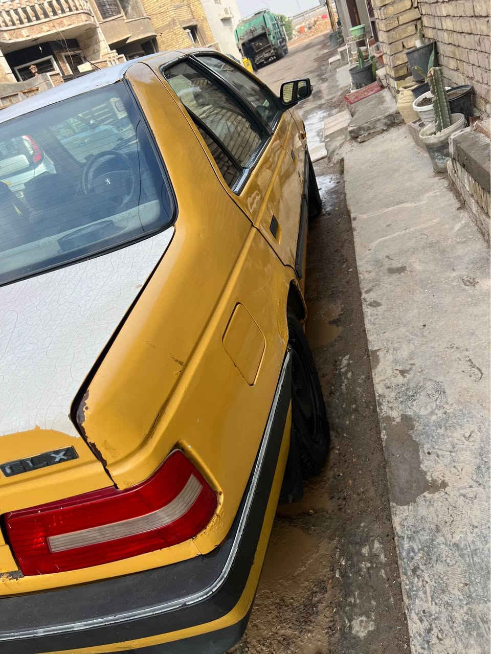 اعيد النشر بسبب الوعود الكاذبه 
مراوس اوبيع حسب القناعه بيجو 405 جي ال اكس 2010بغداد رقم دولي باسمي مصفره هيئه وغرامات محرك كير بحاله جيده تدفئه وتبريد شغالات كهرباىيات ريمونت شغلات بيه ضربه بلجاملغ الخلفي الايمن بدون صبغ او تبديل 
اي استفسار اتصل واجاوبك ***********السعر 30 وبيه مجال قليل 
مكانه الدوره مدخل اسيا بغداد, العراق
