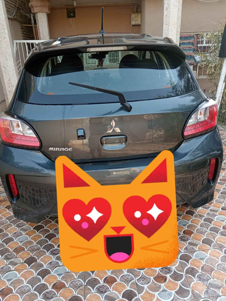 السلام عليكم ورحمة الله وبركاته 
ميراج 2024 رقم بابل دولي باسمي 
الون :  رمادي
حجم المحرك : ثلاثة سلندر 
ماشية/28
الحادث : موضح بالصور فقط جاملخ تبديل
السعر:  105 بيها مجال قليل
*********** واتساب
