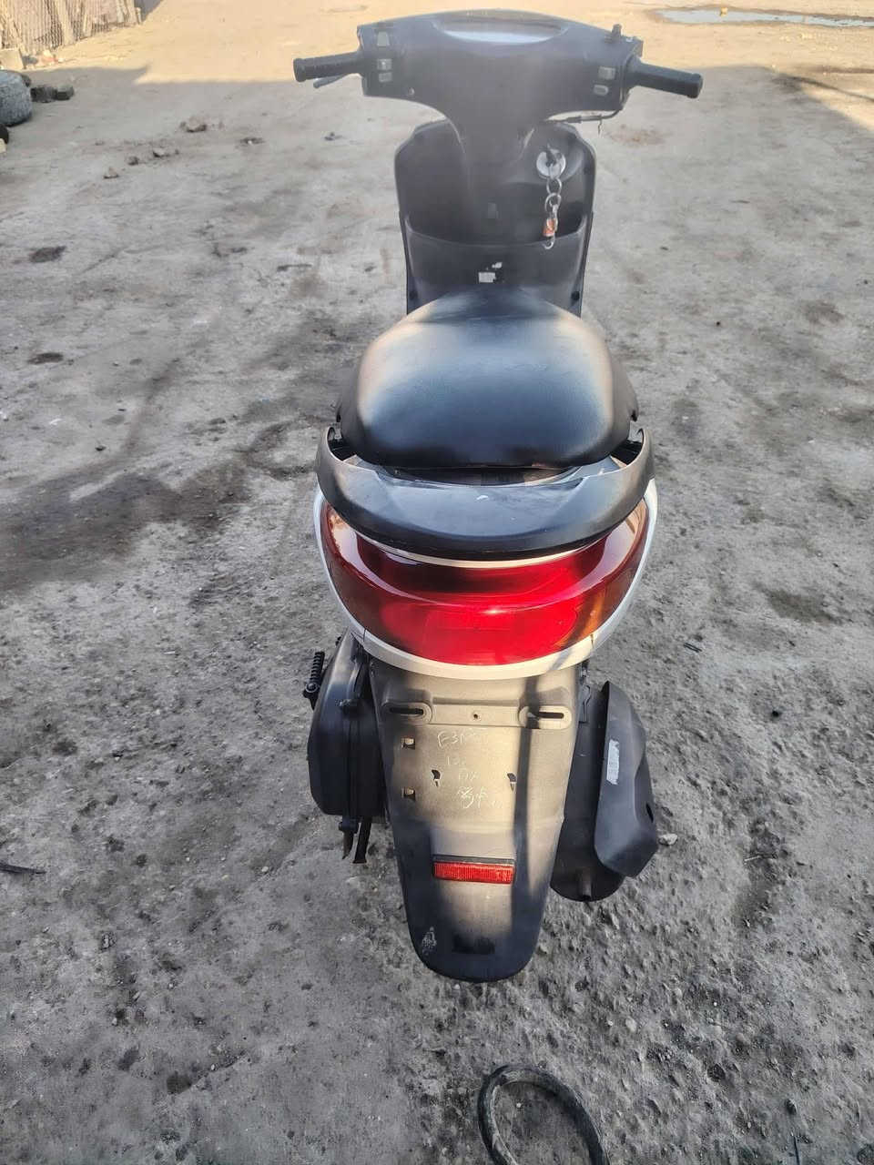 سلام عليكم دراجه بريس لبيع مكفولة السعر 500 وبيه مجال مكان الرفاعي استفسار ***********
