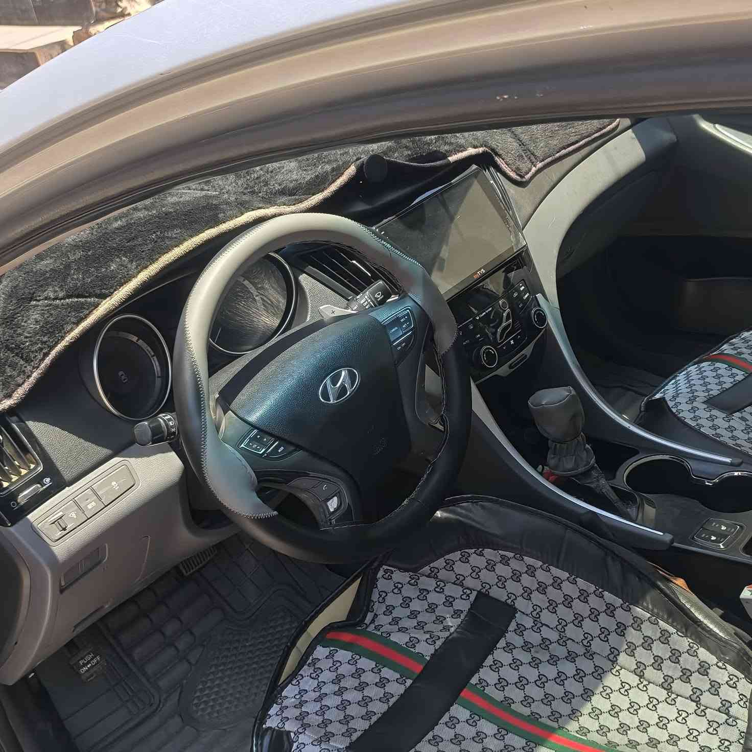 السلام عليكم سوناته ١٢ للبيع سنويه ٢٧ سياره جاهزه كير حداده
تبريد شاشه سياره فول موصفات رقمها بغداد تحويل ثاني يوم السعر خاص ***********
