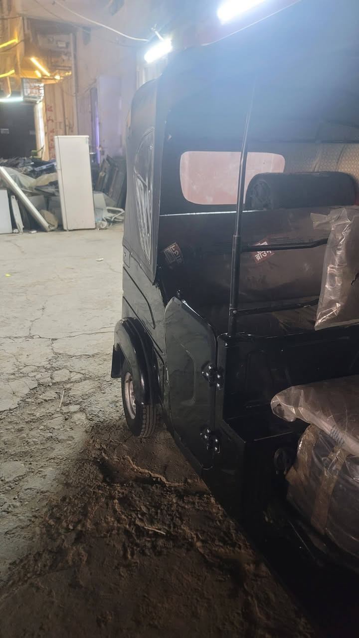 سلام عليكم تكتك للبيع موديل 22 شهر 8 تكتك بيه دوس ويم البك لايت بارد رقمي لشراء *********** عنواني بغداد بوب الشام
