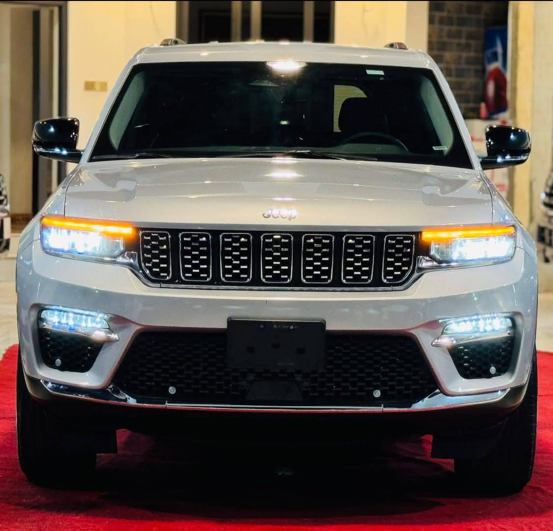 JEEP GRAND CHEROKEE, L LIMITED 2023
لمتد فول 
موديل 2023 كاتي تترقم شمالي 
حجم المحرك V6(3.6L)
عداد المسافه 23الف  مايل 
عدد المقاعد 5راكب

للون سلفر

المواصفات :  
بصمة تشغيل
بصمة ابواب
تشغيل عن بعد (Remote Start)
صندوق شفط كهربائي
رادار امامي (تحديد مسار)
رادار جانبي (نقاط عمياء)
رادار خلفي (تحذير من الاصطدام)
دفع رباعي 4×4
شفتات+تحكمات استيرن 
تدفئة استيرن
كشنات جلد
كشنات+تدفئة
تبريد مركزي 
تحكم وضعيات القيادة Drive modes 
شاشة دشبول ديجيتال
كير ماوس
شاشة كبيرة لمس+ كاميرا
أوتو ستارت Auto Start
اوتو ستوب Auto Stop
أوتو هولد Auto Hold
منافذ USB+AUX
مانع انزلاق+ABS
وبقية المواصفات المعروفة
العنوان كركوك شارع المعارض

معرض هشام الحمداني لتجارة السيارات
السعر  305$
للاتصال واستفسار☎️📞

***********

‭0773 051 3296
