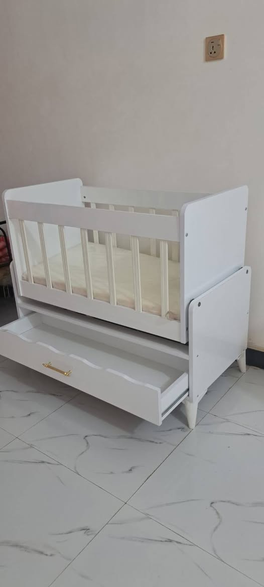 السلام عليكم كاروك هزاز لبيع استخدام قليل نظيف جدا ويا دوشك السعر 85//
***********
