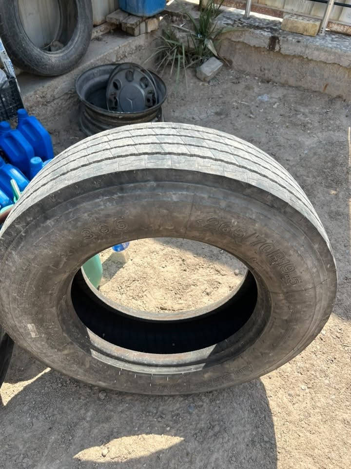 سلام عليكم غراض اتيكو للبيع مكان بغداد ***********
