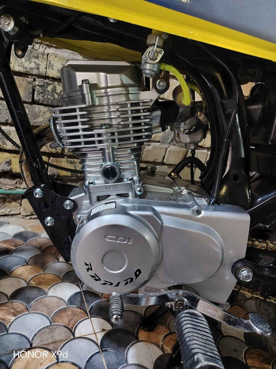 مكينة رابيدو جديدة بعديه عالسحك للبيع موديل خمسه وعشرين وكشن تفصال للبيع وتانكي أصفر  للبيع وصالنصة شيرازي أم الصوت وشوته مال نامة
الاتصال ***********
