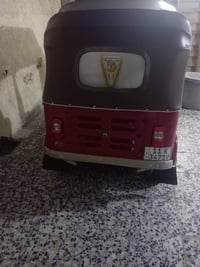 تكتك موديل ١٨ هزه جديده سنويه بسمي رقم انكليزي  مدينه الصدر حي الكوفه ...