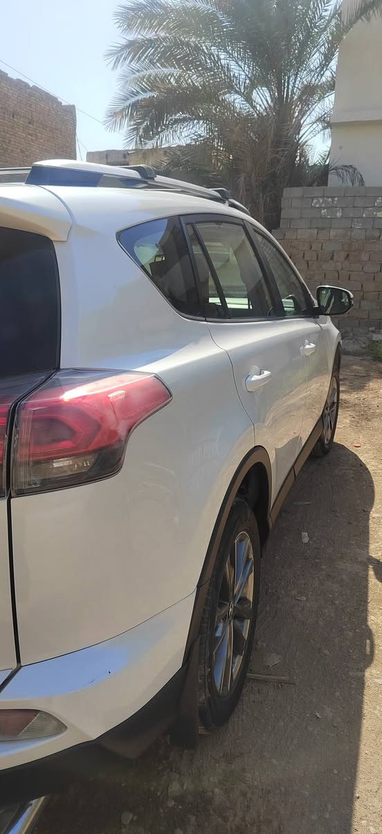 للبيع سيارة راف فور خليجي ٢٠١٨ رقم بغداد فئة VXR ماشية ١١٢٠٠٠


**إذا كنت صاحب هذا الإعلان وتريد حذفه لأي سبب، رجاءا أرسل رسالة إلى الدعم الفني**