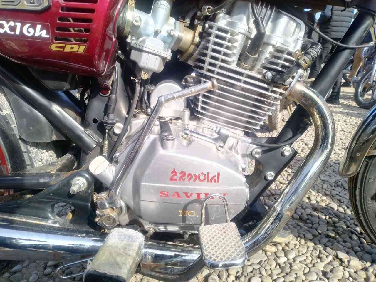 للبیع ماطور خمسەگیر مکینە200مودیل2013کلار صمود***********
