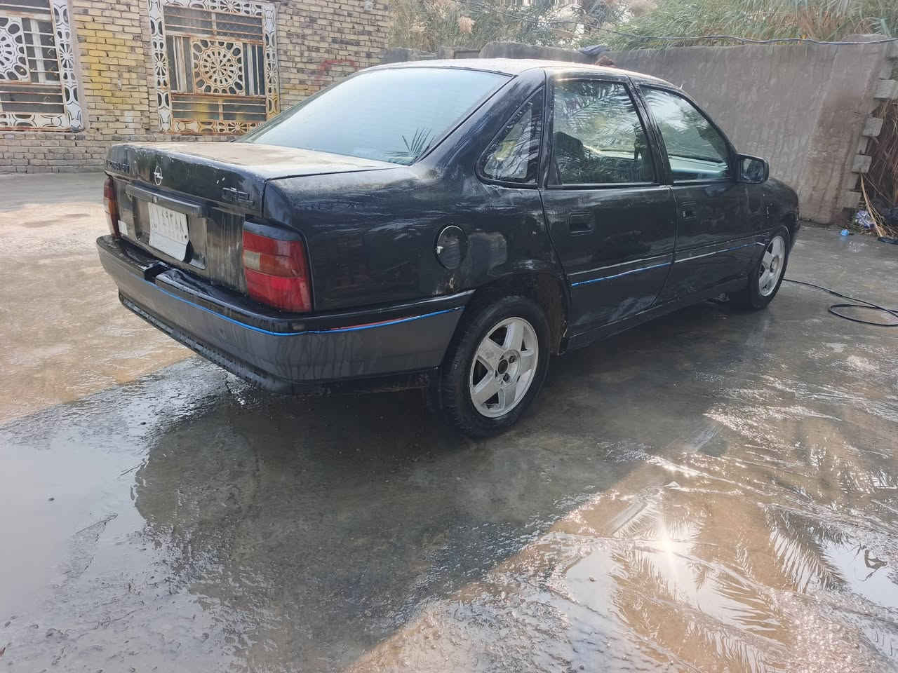 السلام عليكم فكترا موديل ١٩٩٢رقم بابل سيارة كير حداديه مكينة كله جديدة كهربائيات كله جديدة تخم تاير جديد السعر ٢٠قفل رقم الهاتف *********** العنوان نجف ناحية الحريه
