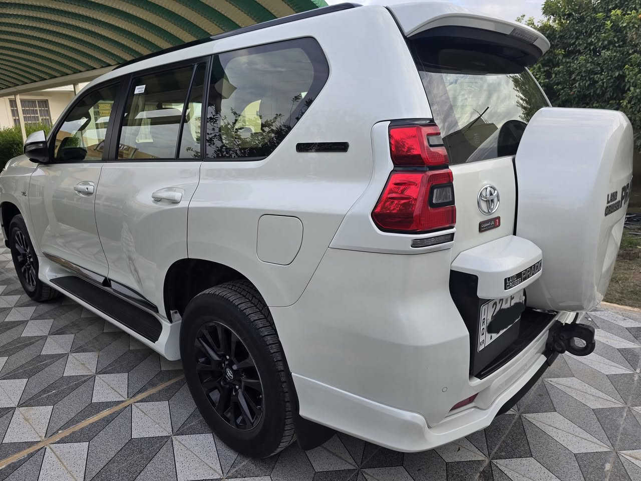 السلام عليكم
برادو 22 ساز vx مدنايت ادشن
رقم اربيل السياره كفاله عامه مطلقه ماشيه ٦١ الف 
فول مواصفات عنوانها صلاح الدين قضاء بلد
سعر العرض ٤٨٥ ( ٤ شدات و ٨٥ ورقه )
للأستفسار اكثر ***********
