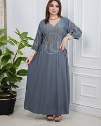 دشداشة نسائي • كشمير مطعم ستراس • مقاسات 2XL-5XL