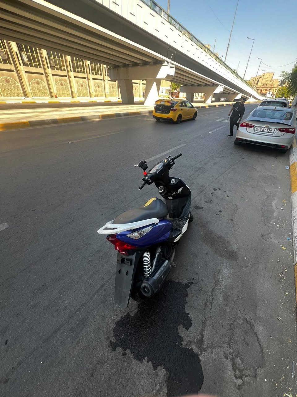 سلام عليكم 
للبيع ثلعب جي تي ار دراجه مكينه بلاديه تجي وشوف بعينك دراجه لأ نضوح ولا تبخير دراجه نكره بكل وقت دراجه كامله مناقصه شيي الكهربايات كله شغاله شلعه ومعدل دراجه تخبلل سعر دراجه 600وبيه مجال مكاني بغداد المنصور وهذا راقمي ***********
