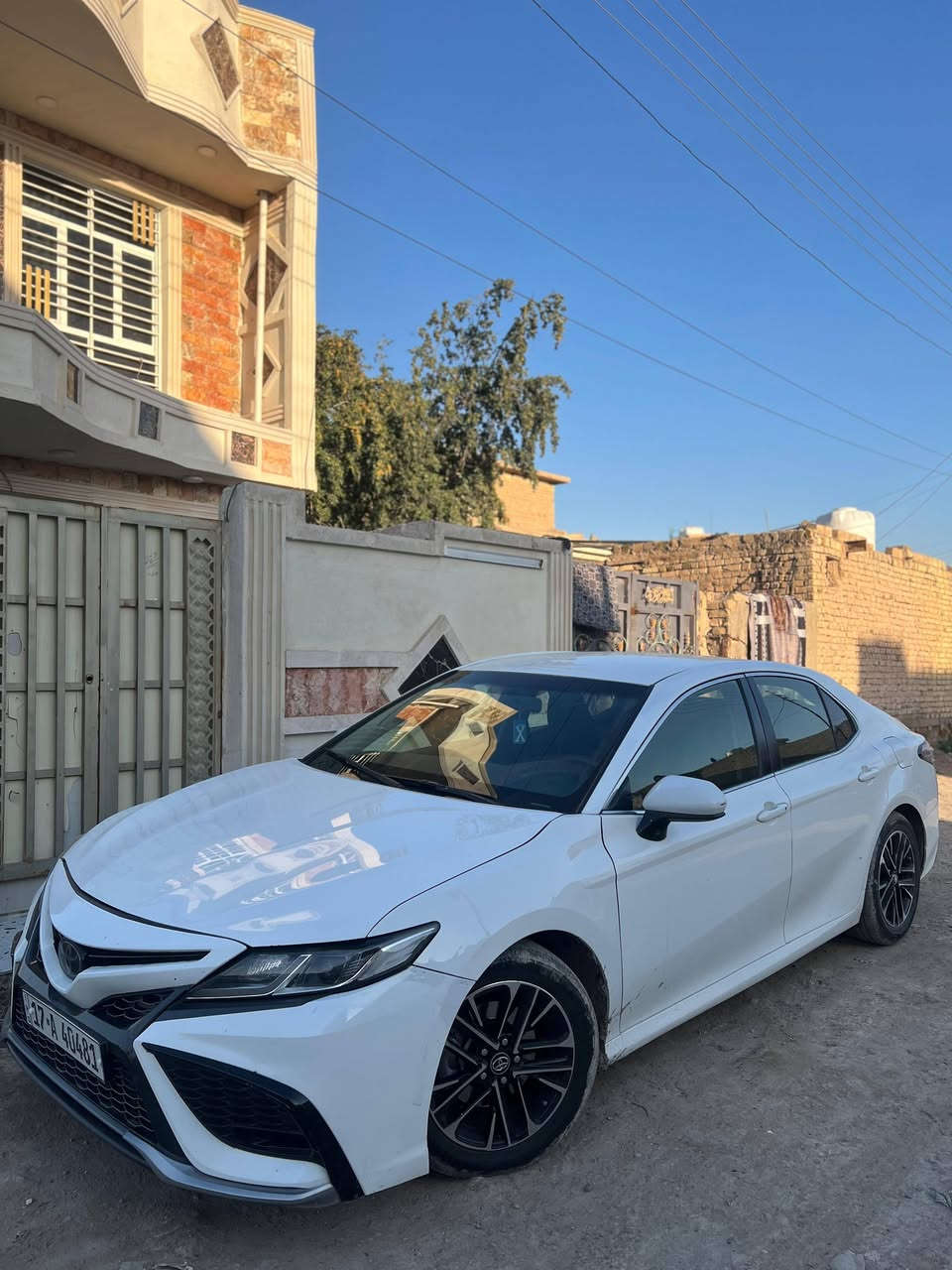 كامري موديل 23 رقم مثنى دولي معوقين وكاله فقط سياره بيه صبغ قماره وجماغات خلفي تكسي  دبي مراوس أو ابيع سياره حلوه وجاهزه مكان بغداد سبع البور وتوصل ع هذا رقم ***********
