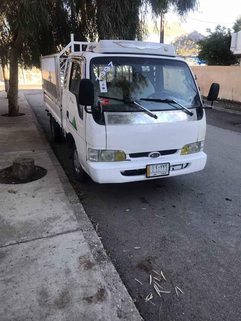 ئەم سیارە بؤ فرؤشتن 
ته حويل 
سعر٦٠وه ره قه 
موديل١٩٩٧
ره قم كه ركوك
ژماره(***********)(***********)سليمانى
