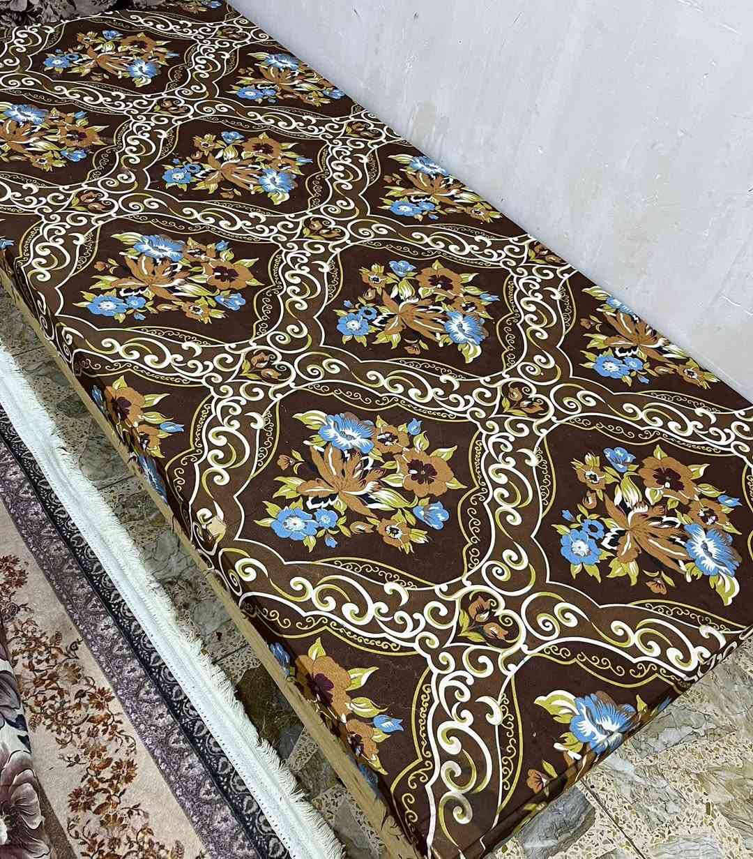 تخم قنفات صاج القديم 10 مقاعد وجرابي صاج عدد 3 وكنتور بابين صاج للبيع مكانهم شارع فلسطين للاستفسار الاتصال على الرقم ***********
