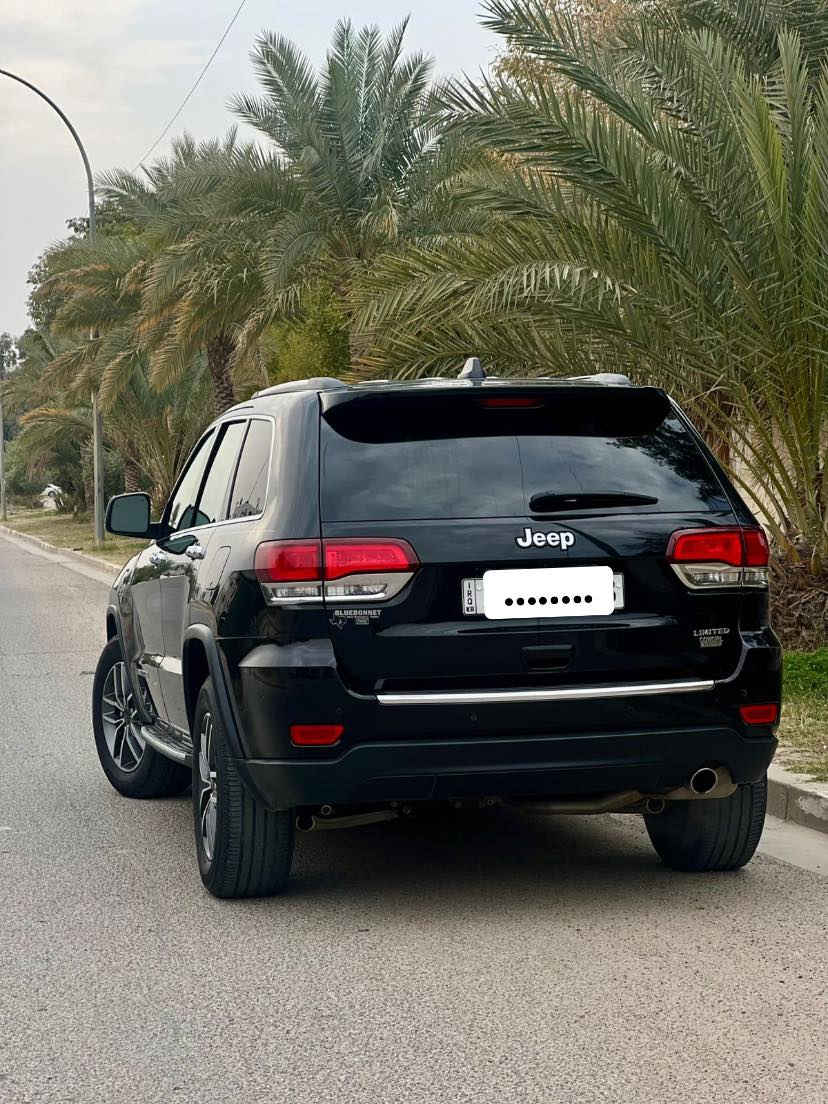 السلام عليكم
jeep Grand Cherokee 

موديل 2021

لون اسود 

رقم اربيل 

لمتدد 

فتحة سقف 

شاشه كبيره

تخم تاير 

حادث دعاميه فقط

رقم اربيل باسمي 

عنوان بغداد 

السعر 260$

للاستفسار ***********
