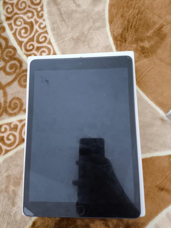 السلام عليكم ايباد 9 للبيع ذاكره 256 مستخدم للدراسه الشراي يتصل ؏ الرقم ***********
السعر 290
