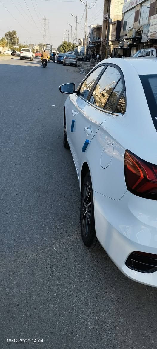 سلام عليكم
ام جي 5بلاص م25 بل ضمان شركه سياره فول مواصفات ام الفتحه رايده 132 ماشيه 35الف مكاني بغداد الحريه ***********
