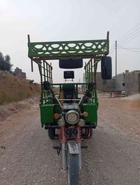 طرطوره للبيع موديل 2021 مسجله سنويه لسعر 2250 وبي مجال رقم لهاتف078059...