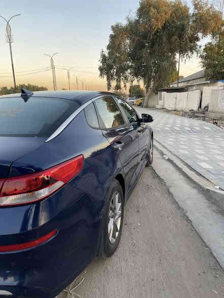 السلام عليكم
كي فايف اوبتيما 

موديل 2020

نص فول 

اشاير مري 

فول تحكمات ستيرن 

حساسات خلفيه 

رادار جانبي 

شاشه اعطال كبيره 

ثلاث انظمه قياده

سياره حادث امريكا خلفي 

جاملغ ولباب 

بجم كبس عل وضع الشركه 

سياره كلش نظيفه ماشيه ٥٩ الف

السعر ١٤١ وبي مجال للشراي

مكاني بغداد

الهاتف ***********
