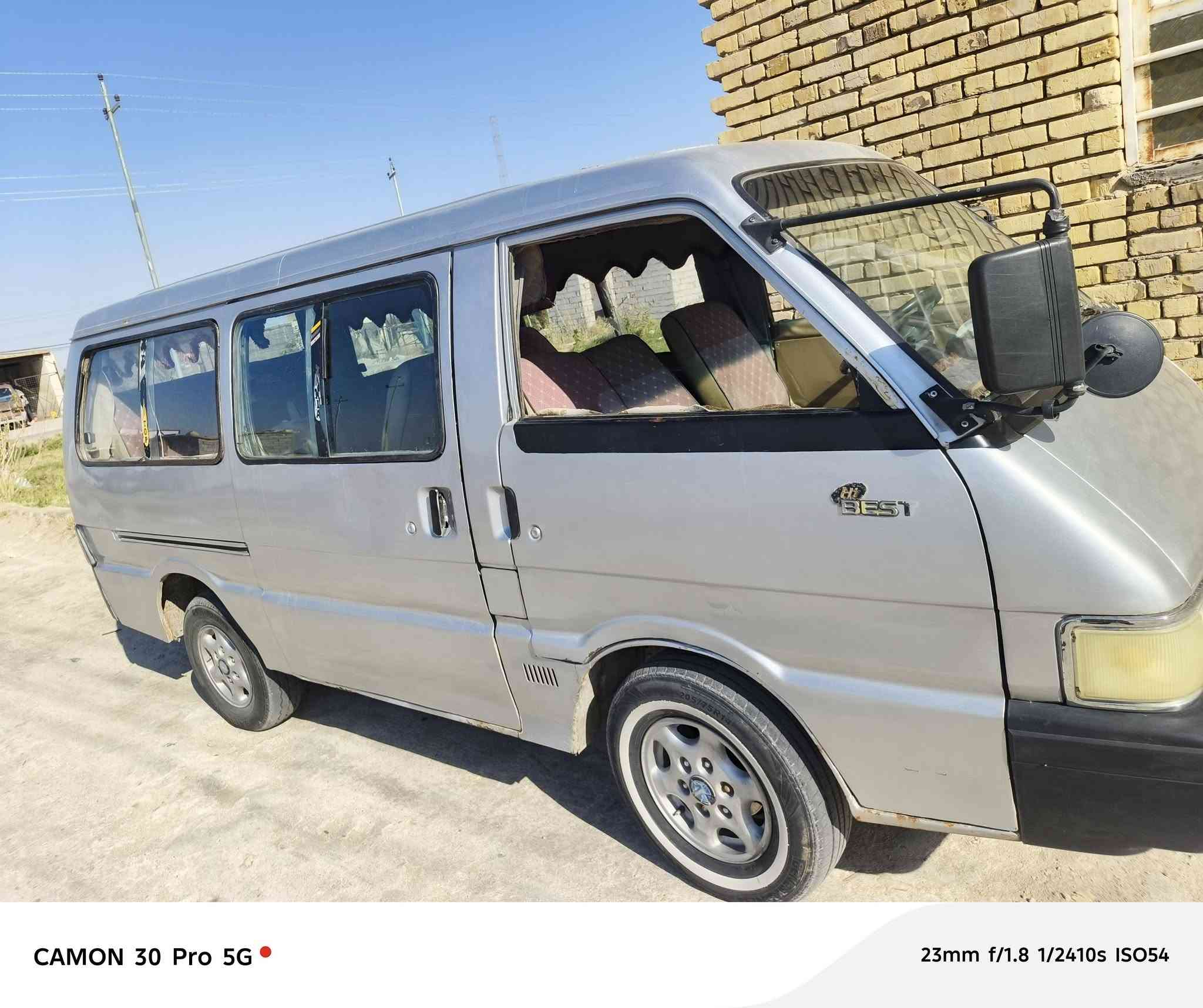 السلام عليكم  اخوان كية بستا 93 رقم مثنى الماني وكالة عامة بسمي ام باركوت غرامات مرور صفرته ماعليه بس هيئه مطلوبه 600الف مكينه 3000 جديده كير جديد دوشمه جديده كاعيه تنته كهربائيات شغاله باور جديد السياره جاهزه كبل للشارع مكاني الناصريه /*********** السعر 35$بيه مجال قليل كلش المو شراي لا يتصل وشكرا
