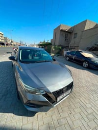 سلان عليكم نيسان سنترا 2020.  محرك 2000 المرغوب  كير خير مـטּ الله CVT...
