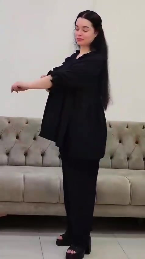 سوت لنن تركي جت بلاك سواد فاحم
https://t.me/mhjmlh1 قناة التلكرام 👈
قالب خاص يلبس لحد وزن 120 كيلو 
مديل كلوش روعة قالب وقماش وخياط 
شرط الفحص 
طول البدي 80cm يغطي الورك 
بنطرون گصة كيلوت طول 105cn
سعر الدرزن 88 الف


**إذا كنت صاحب هذا الإعلان وتريد حذفه لأي سبب، رجاءا أرسل رسالة إلى الدعم الفني**
