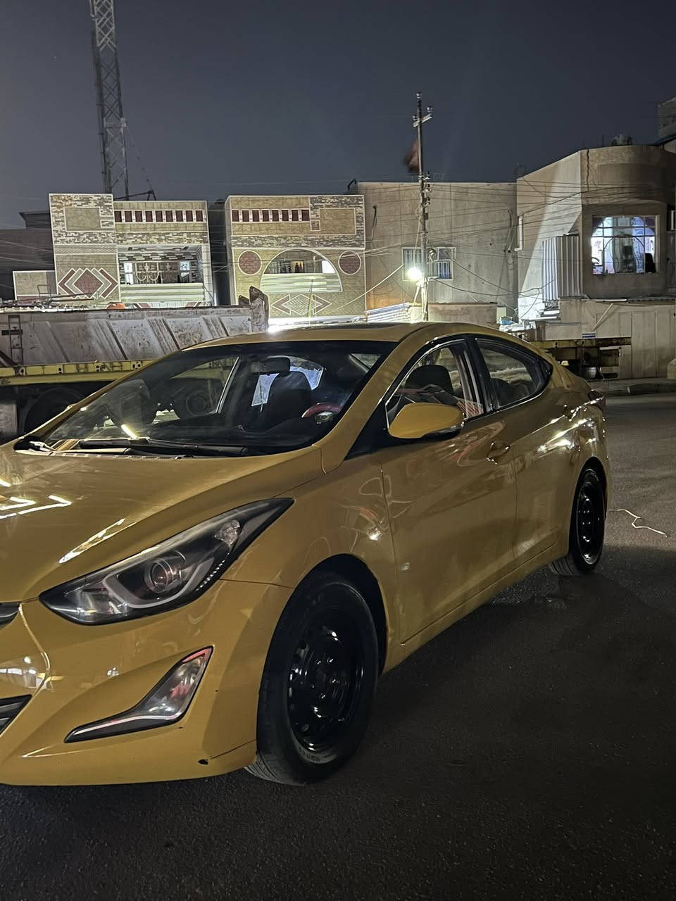 لنترا البيع موديل2014خليجي العنوان بغداد المشتل سعر 110  رقم *********** محرك 1800
