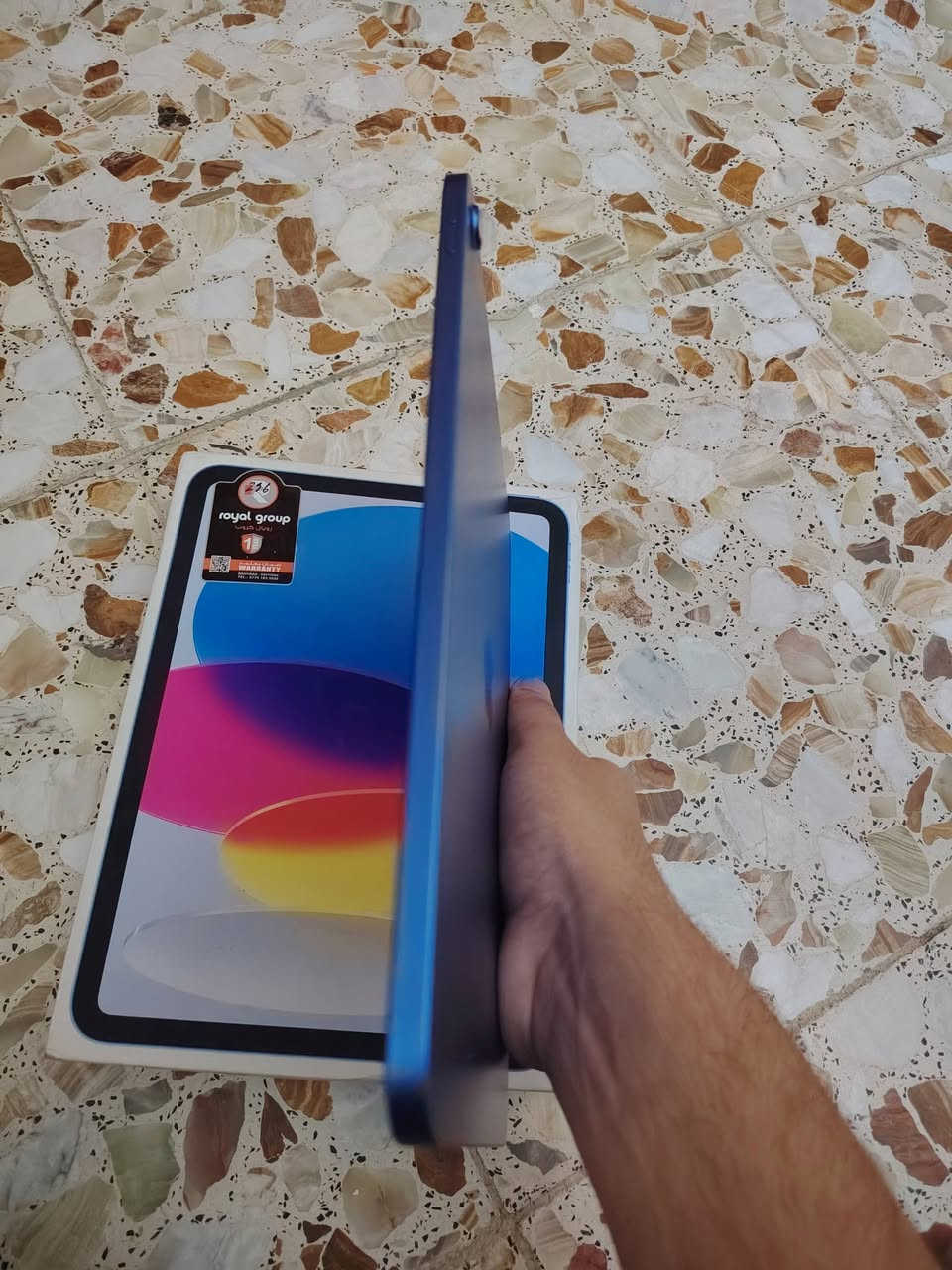 ايباد 11 A16 ذاكرة256 بطارية 100 عدد الدورات 13 الجهاز جديد كامل ملحقات السعر 650 مكان بغداد قرب جسر الخطيب ***********
