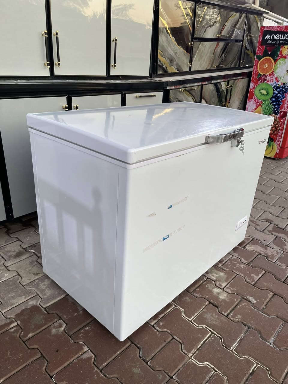 مجمده مستعمله 14 قدم نضيفه كلش مبيها اي عيب وشرط موو مصلحه ابد وشرط الشغل مكانها تكريت شارع الزهور للاستفسار ***********
