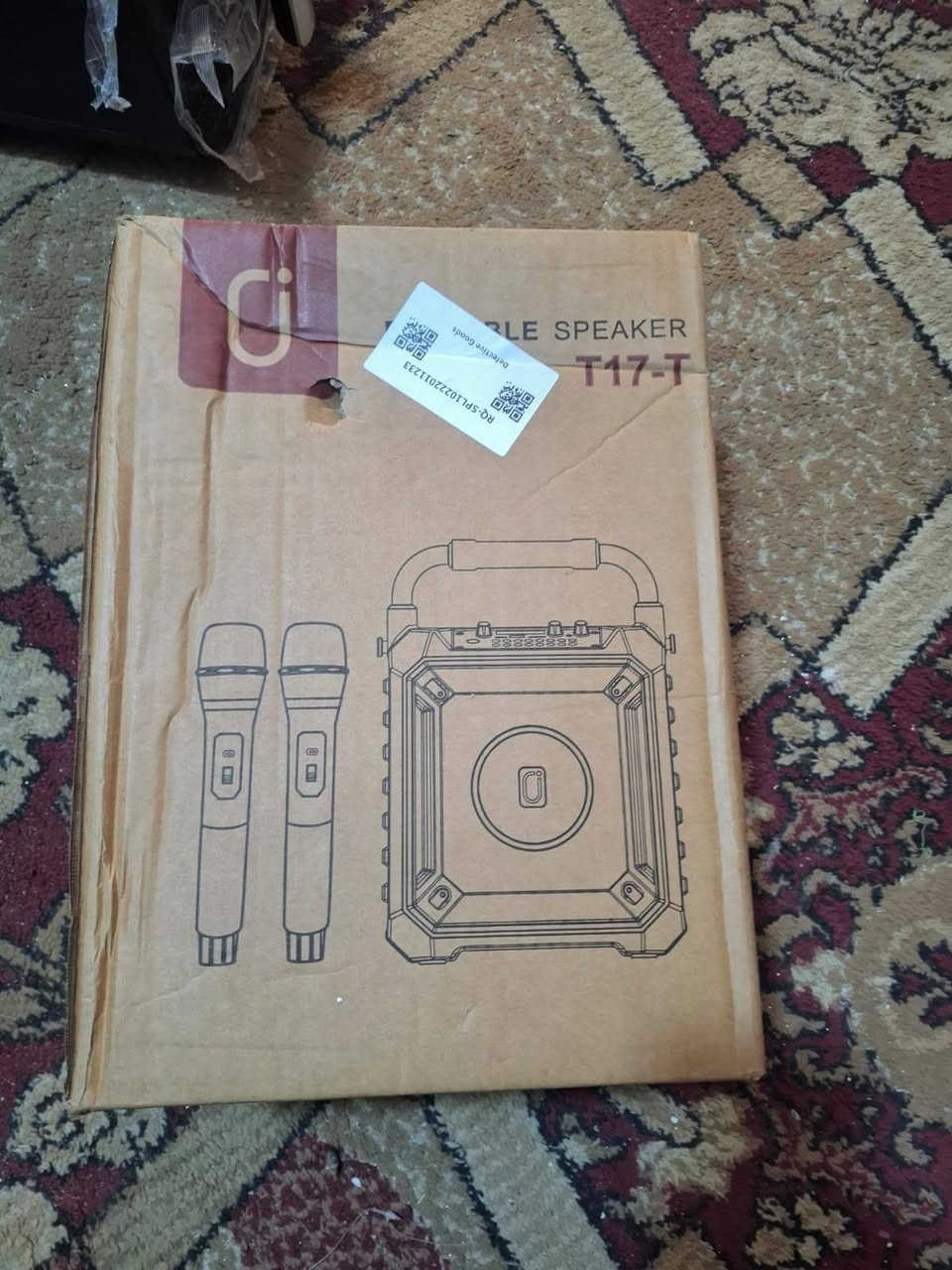 سلام عليكم عندي هاي السبيكرات كل قطعه ب سعر معين للبيع جديد ممستخدم توصيل لجميع المحافظات ***********
