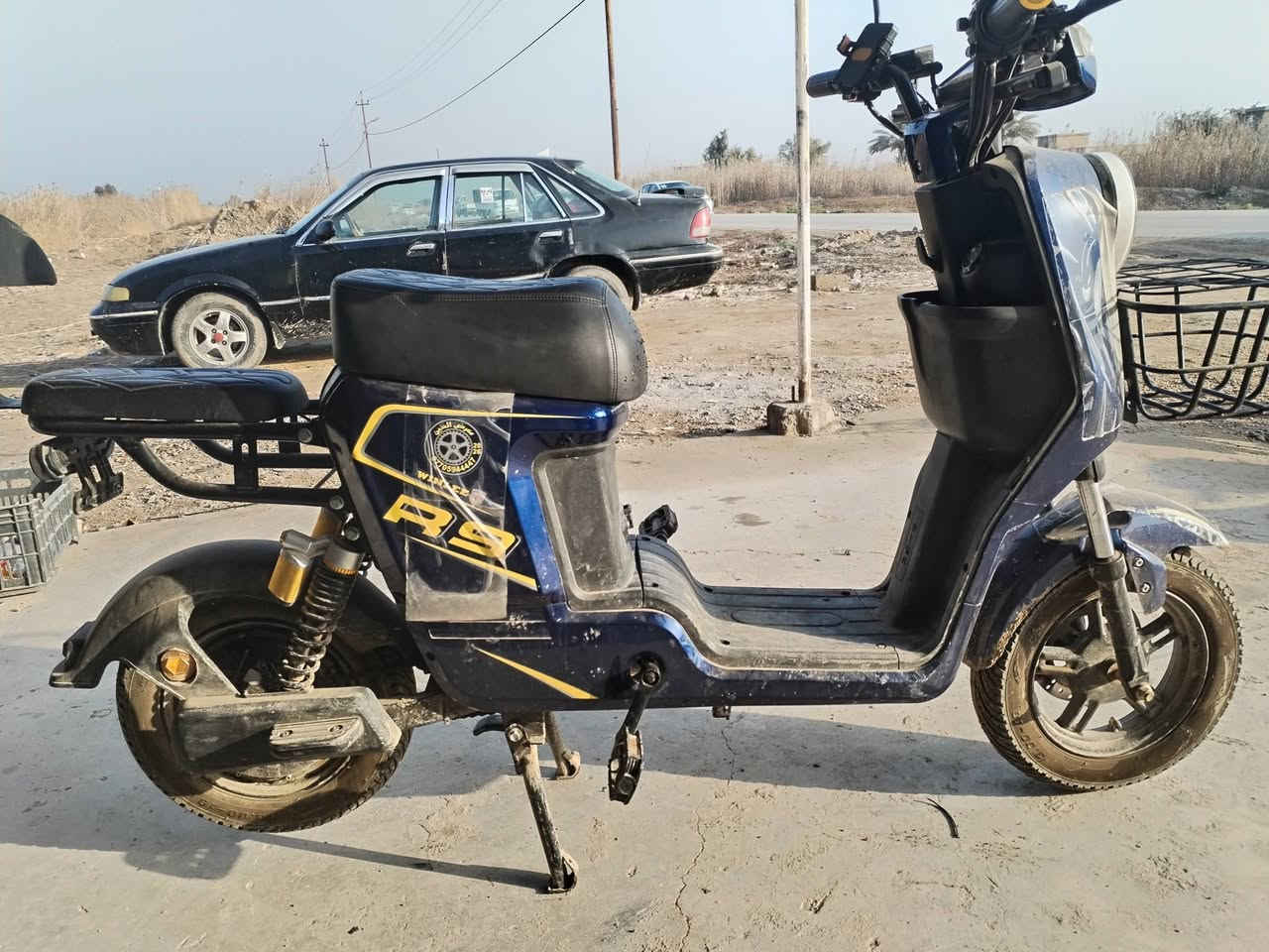 دراجـه. R9 لـلبيع
موديل 2025 جاهزه من كلشي
لايت عدسه اشاير ليـد تايرات جدد
بطاريات جدد شلعهه قويه
دراجه بعدها بل جيس السعر 700 وبيها مجال
***********
