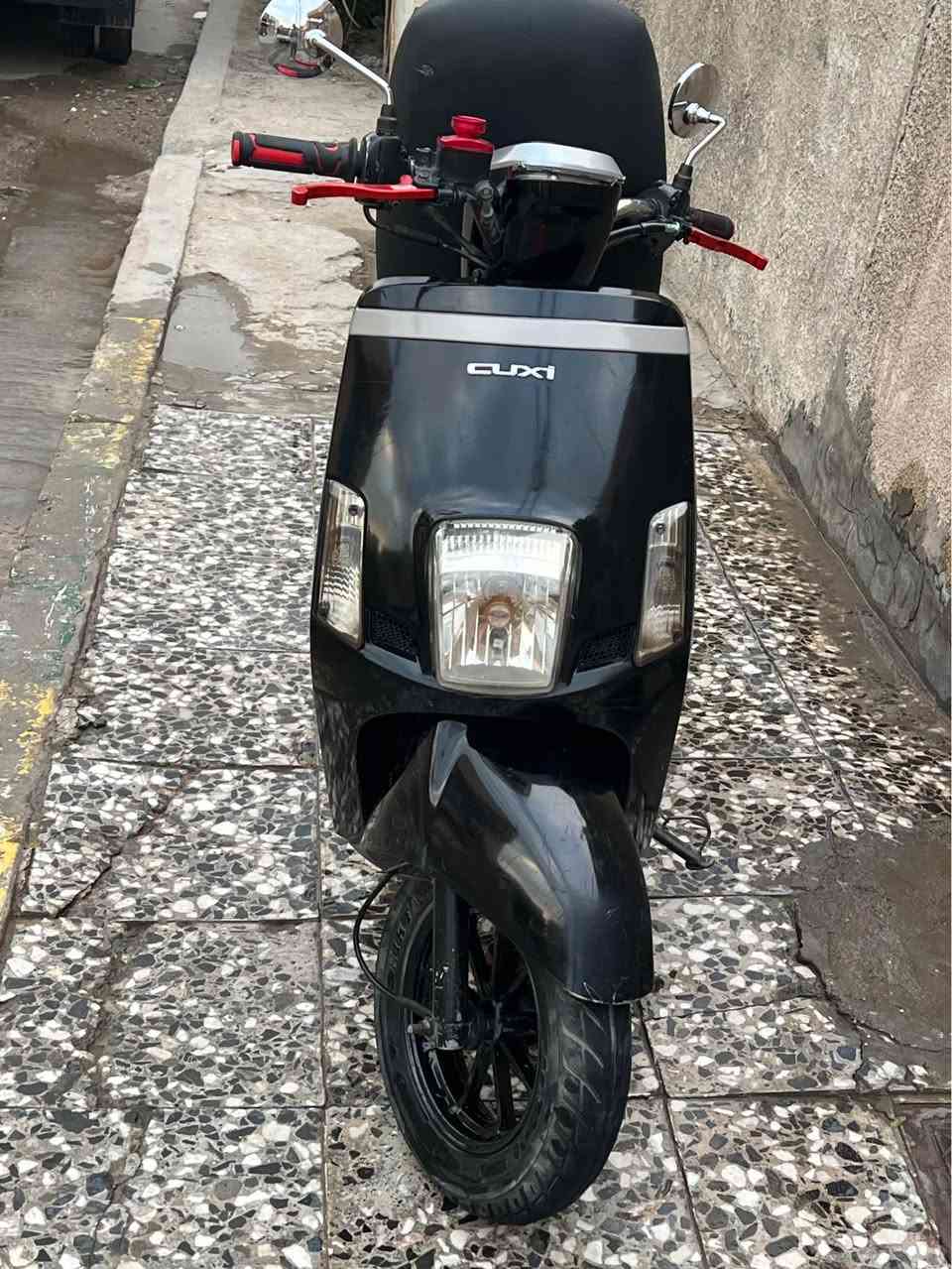 ماكس بوليس مصطره نوزل الدراجه نضيفه نكره سلف 
كلشي شغال بيه العنوان بغداد الدوره *********** متوفر واتساب Colombo, Sri Lanka
