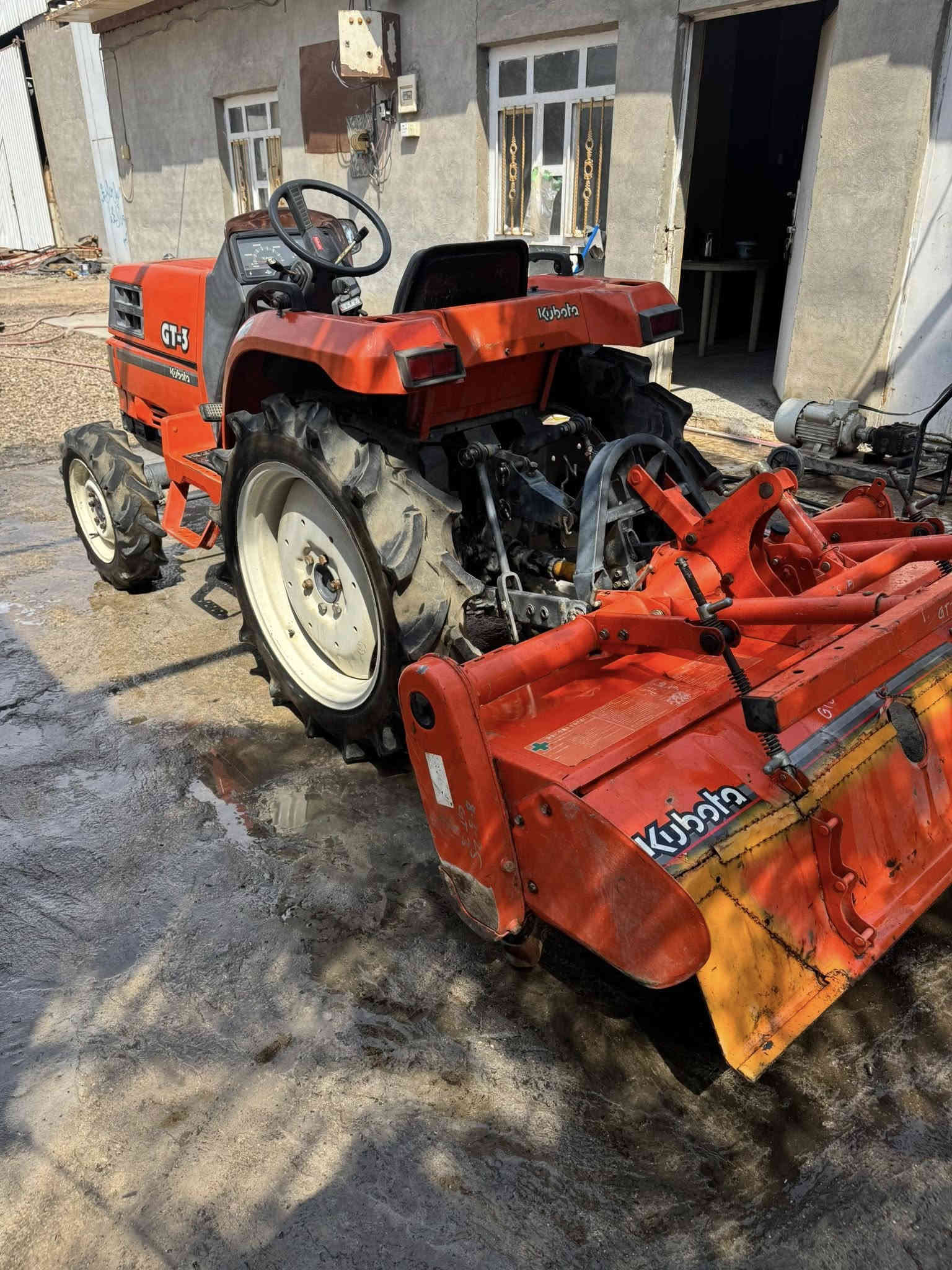 كابوته ياباني 🇯🇵GT-3دخول جديد نضيفه جدآ باور استيرن دبل اكسل محرك ٤سلندر  مع رفاس على الشركه مكفوله من كلشي جاهزه للعمل العنوان بابل🔰
للاستفسار اكثر 
☎️***********
السعر (٤٥ورقه)
يتوفر توصيل الى جميع المحافظات 🛻
