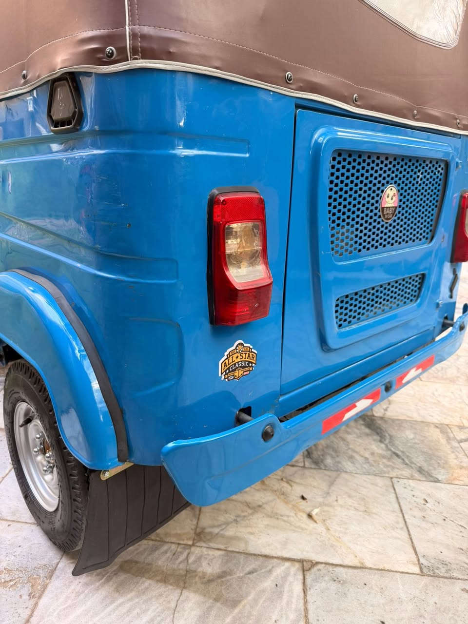 سلام عليكم تكتك 2022 سنويه رقم كربلاء تحول تستلم لوحات كفاله بيها فقط بارد لغد وشخوط موضحات 
مكاني كربلاء حي العسكري 
8700 وبيها مجال حك جيه 
الشراي يتصل ***********
