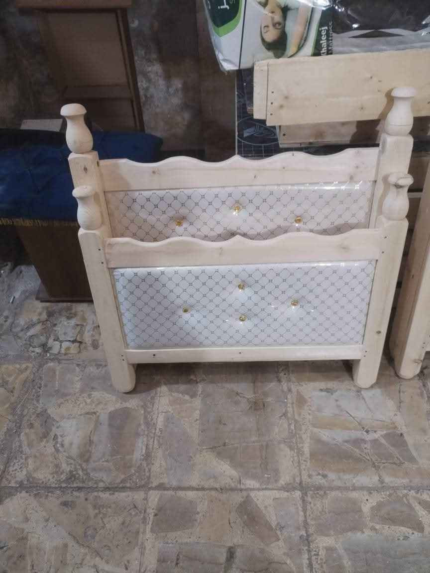 السلام عليكم
السعر 55
العرض 80 طول 197 سم 
  #جرابي نفر تفصال  من خشب جام روسي بلوك بليود القاعدة بلوك بلايود اسود درجة أولى تكمه قويه تتحمل أوزان ثقيله يوجد خدمة توصيل لكافة مناطق #بغداد بغداد, العراق


**إذا كنت صاحب هذا الإعلان وتريد حذفه لأي سبب، رجاءا أرسل رسالة إلى الدعم الفني**