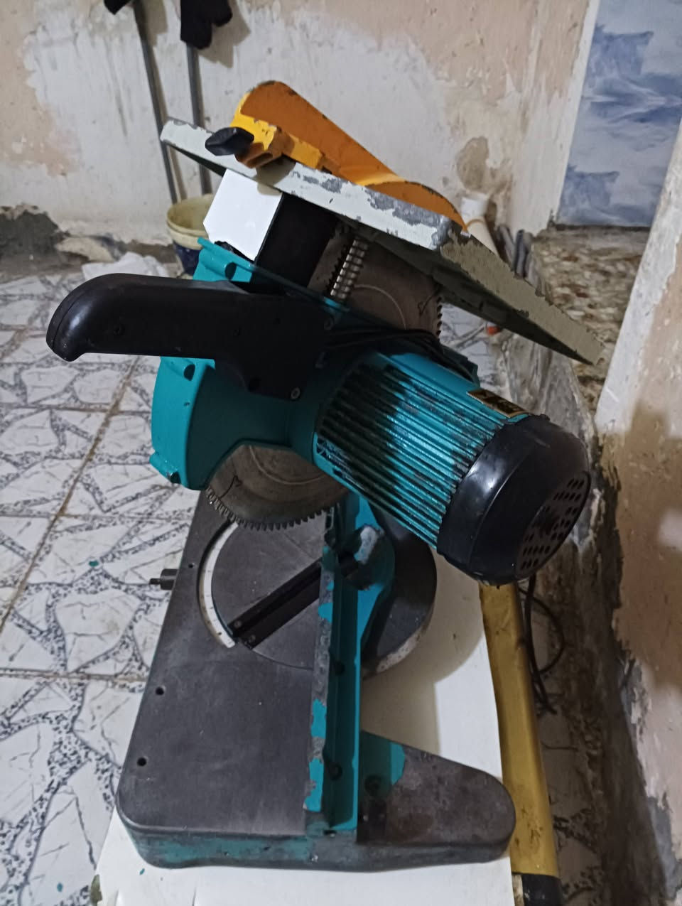 السلام عليكم. للبيع كتر يلمز تركي أي استفسار الاتصال على الرقم أو على الخاص في بابل الحله ***********. ***********
