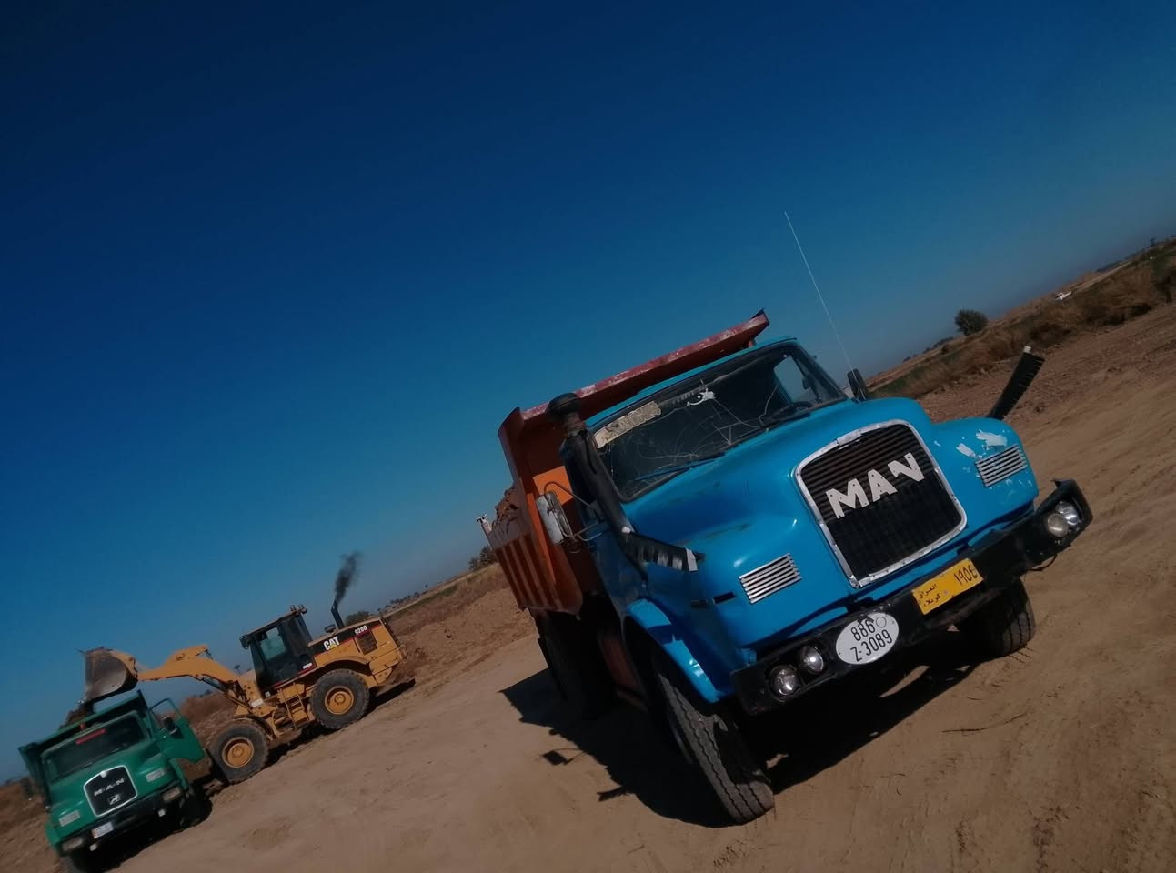 سلام عليكم مان البيع موديل 81سياره جاهزه الشغل محرك جديد كير جديد كسن جديد تخم  تايرات باقي التفاصيل نتصل ***********//***********
