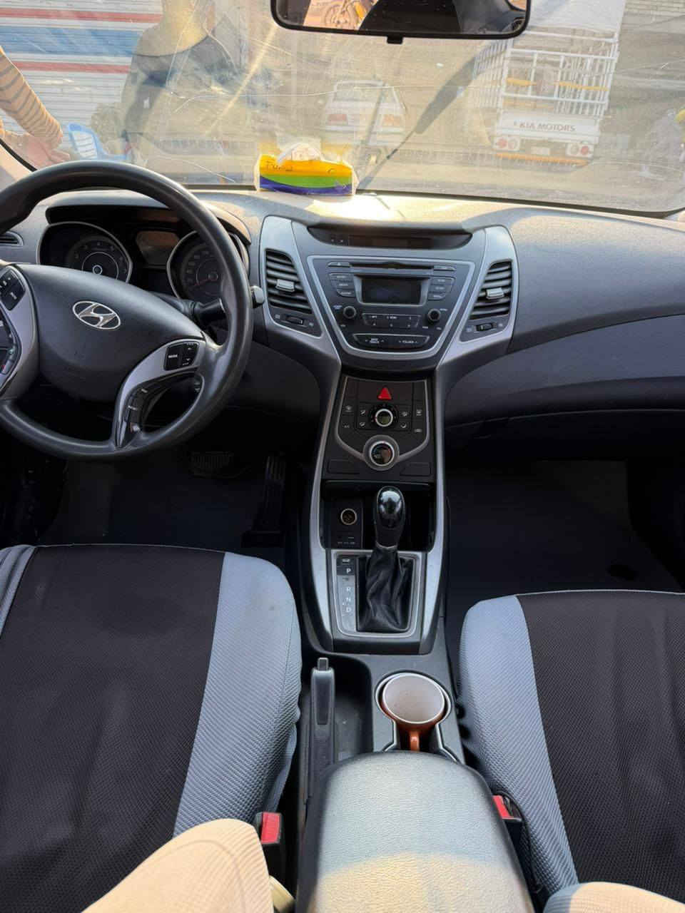 سلام عليكم افانتي 2015 خليجي 3قطع صبغ بدون حادث محرك 1600 كير محرك خير من الله سياره بسمي تحويل ثاني يوم سعر ٩٥ وبيهه مجال مكان بغداد مدينه الصدر رقم الهاتف ***********
