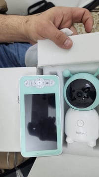 كامره مراقبة • مراقبة طفل