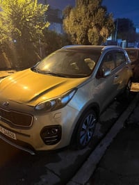 كيا سبورتج ٢٠١٨خليجي فول  محرك 2400gdi السيارة نظيفة كلش وفول مواصفات ...