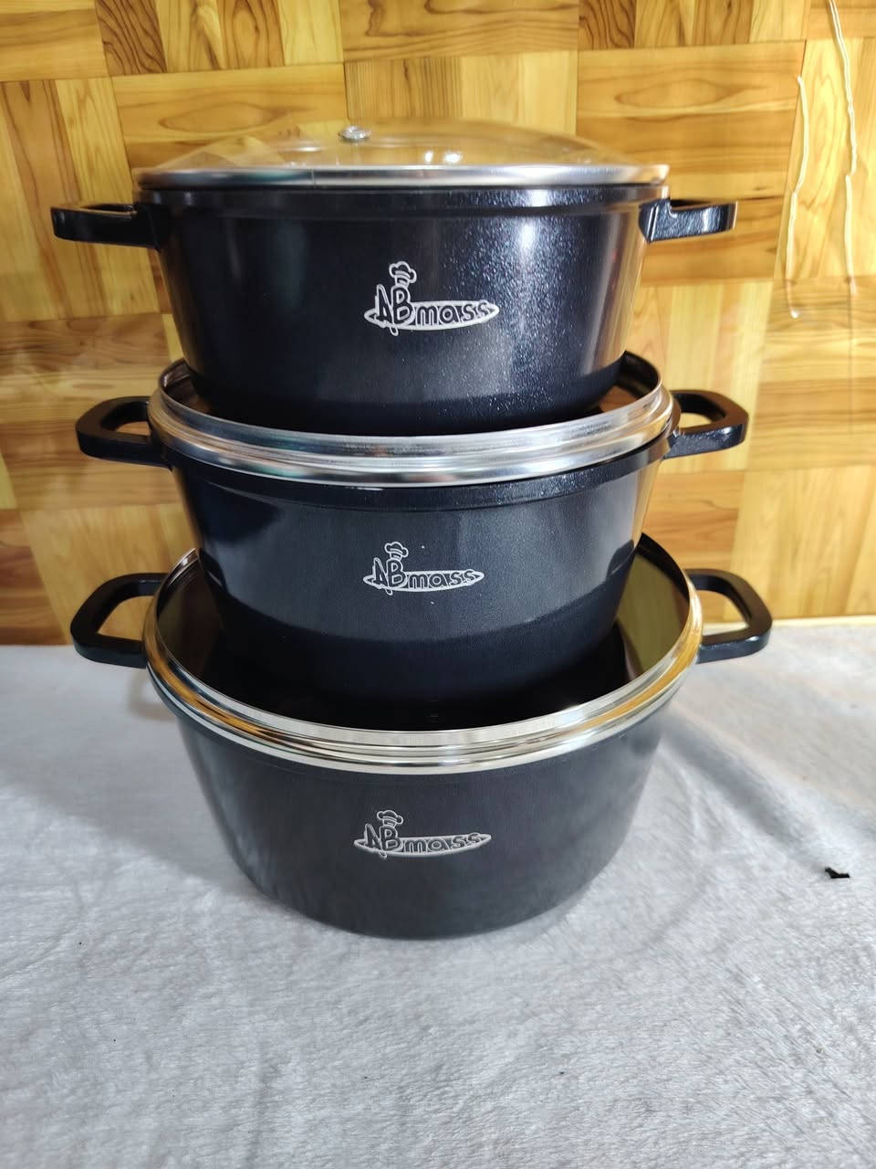 جمال السيتات متوفر بثلاث الوان وثلاث قياسات ٢٤ +20 +18 اخر سيتات سعر السيت ٣٠ بدال ٣٣ متوفر توصيل جميع المحافظات الحجز والاستفسار خاص

@إشارة


**إذا كنت صاحب هذا الإعلان وتريد حذفه لأي سبب، رجاءا أرسل رسالة إلى الدعم الفني**