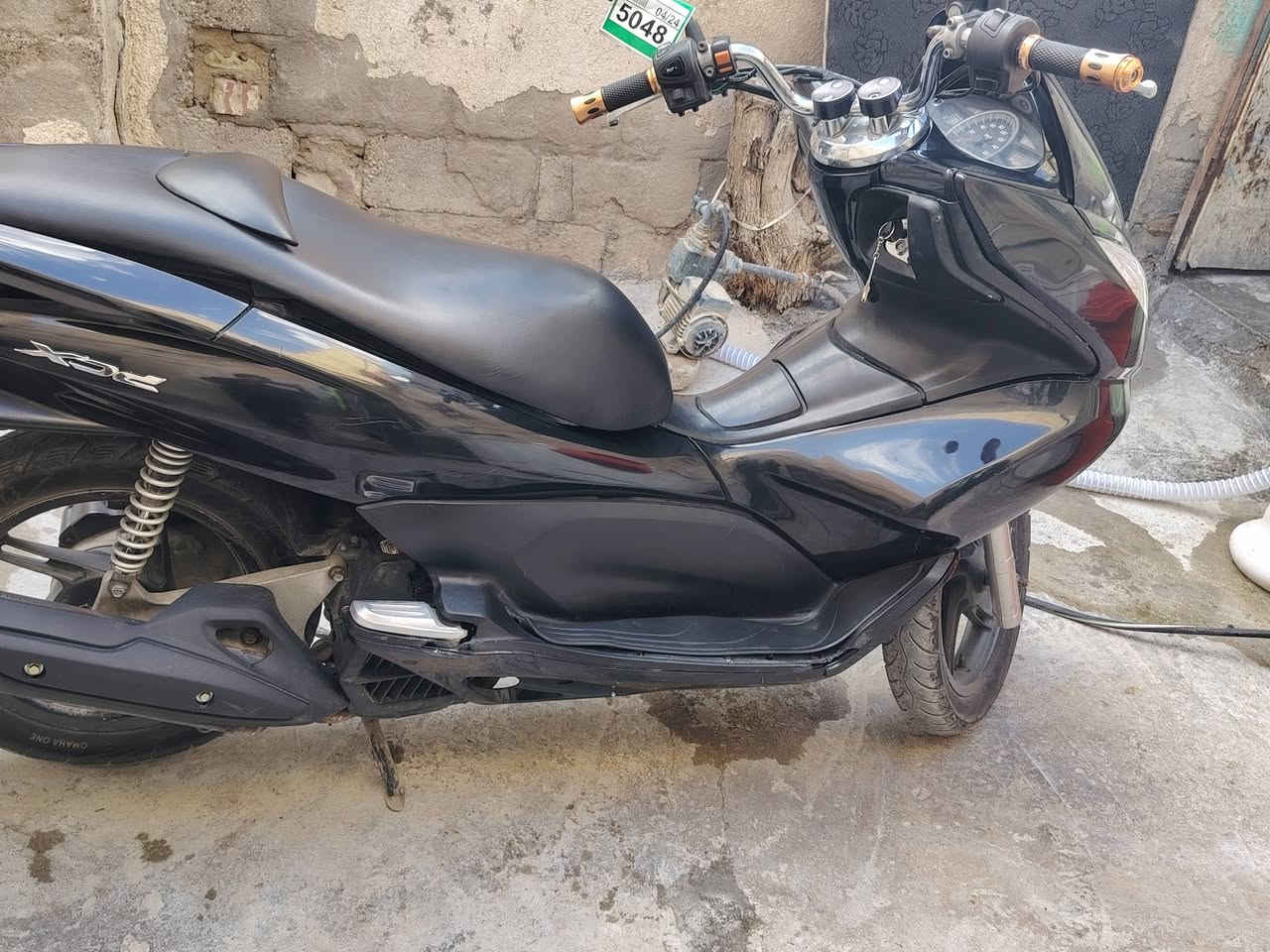 سلام عليكم دراجه بي سي اكس جيل الاول للبيع السعر مليون و 200وبيها مجال الدراجه مجفته تجفيت وكاله مكان بغداد سبع اقصور هاذ رقمي ***********
